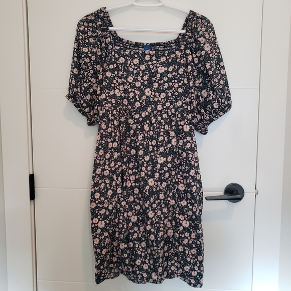 Old Navy Size M Navy with Pink Florals Puff Sleeve Dress - Picture 1 of 6
